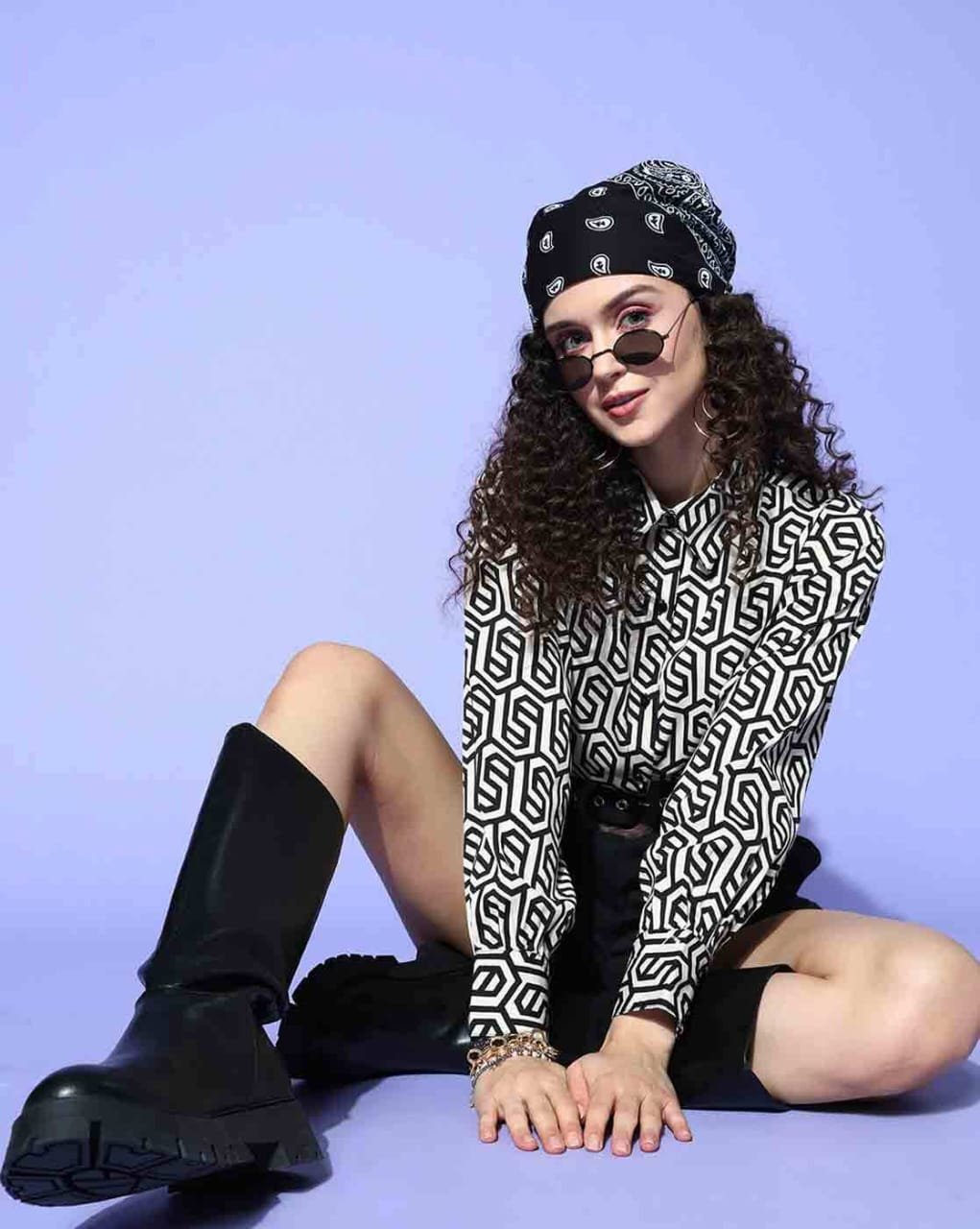 PLUSS Women Classic White Geometric Vacay Attire Casual Shirt