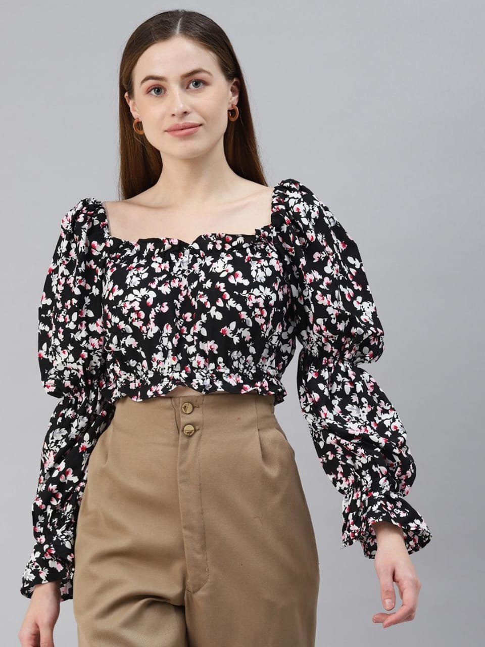 PLUSS Floral Print Square Neck Top