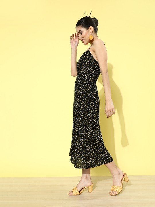 WOMEN A - LINE BLACK MIDI /CALF LENGHT DRESS